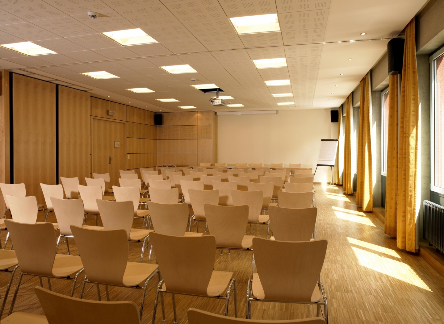 httpsappvisitluxembourgcomimages7156-resize-1680x1050x100.jpg