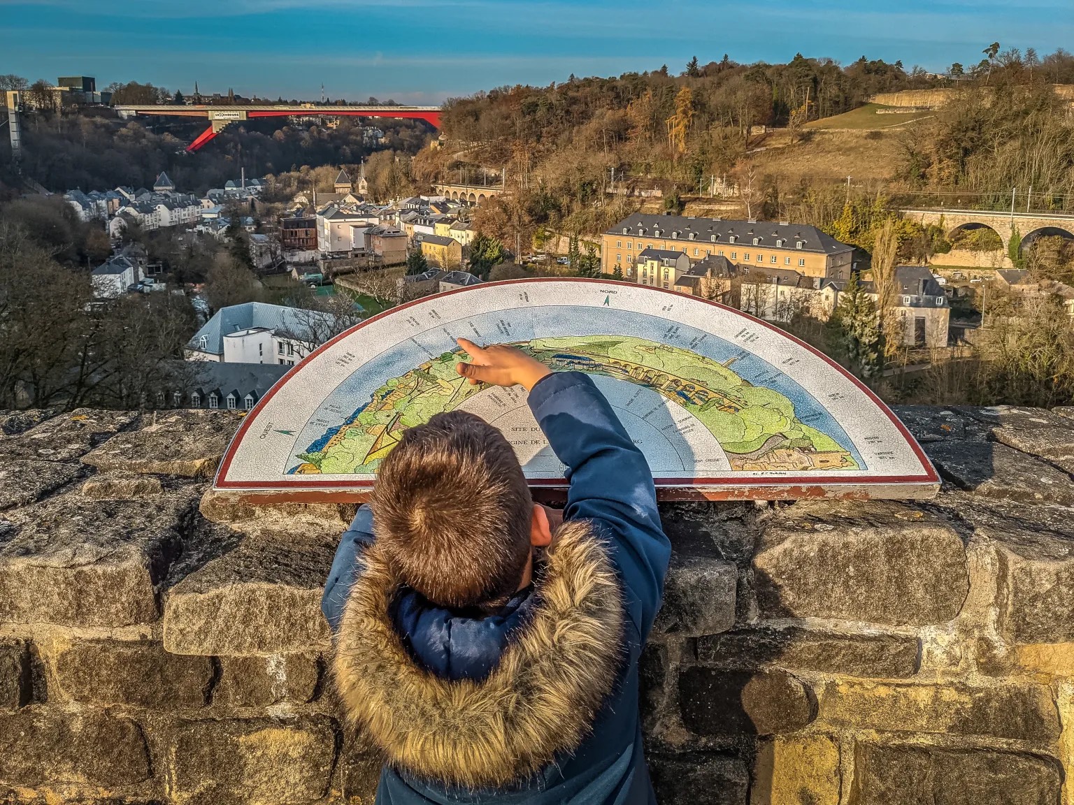 Chemin de la Corniche - Visitez Luxembourg Ville