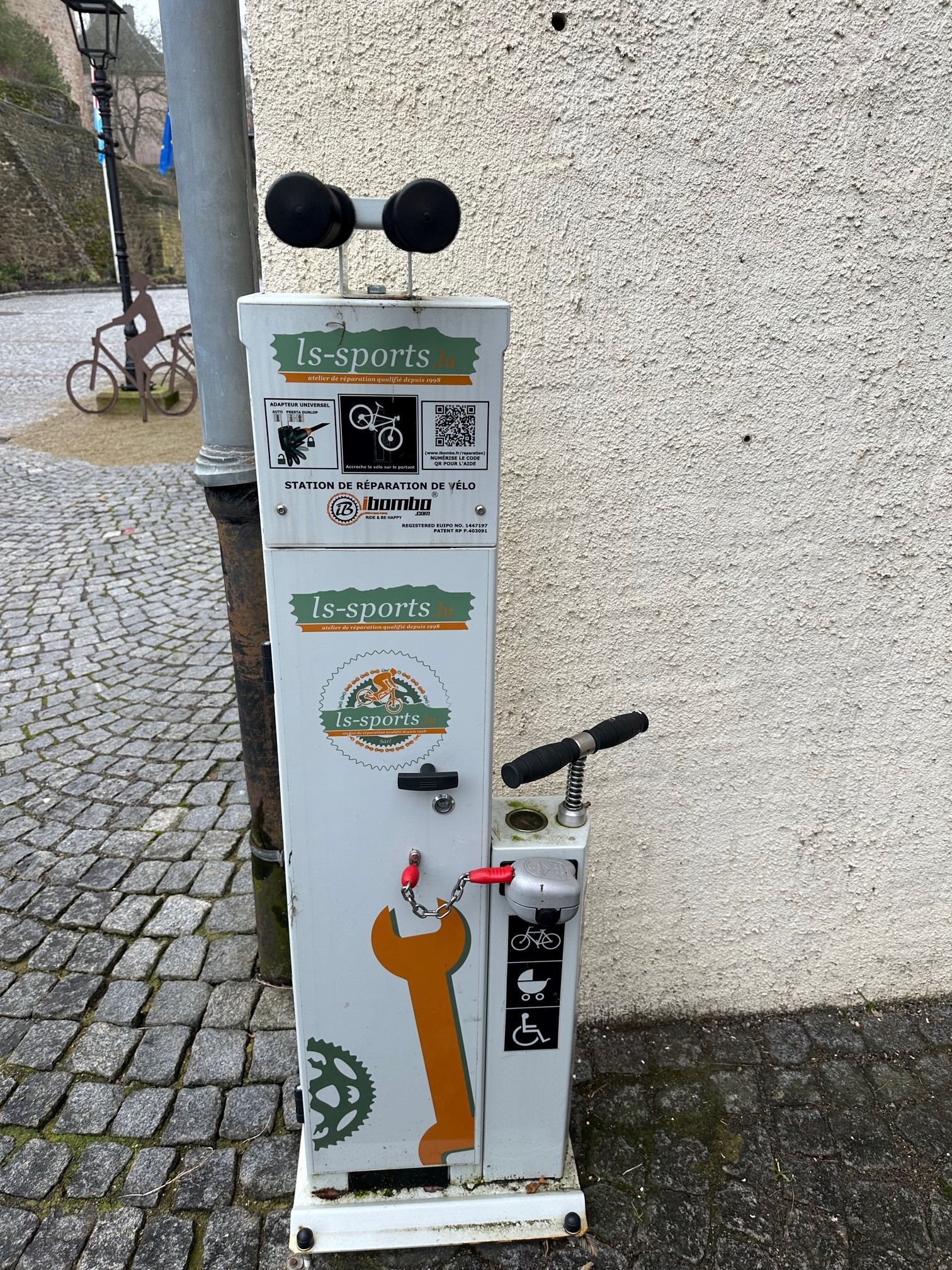 Bike repair station Useldange ManuKultura Visit Luxembourg